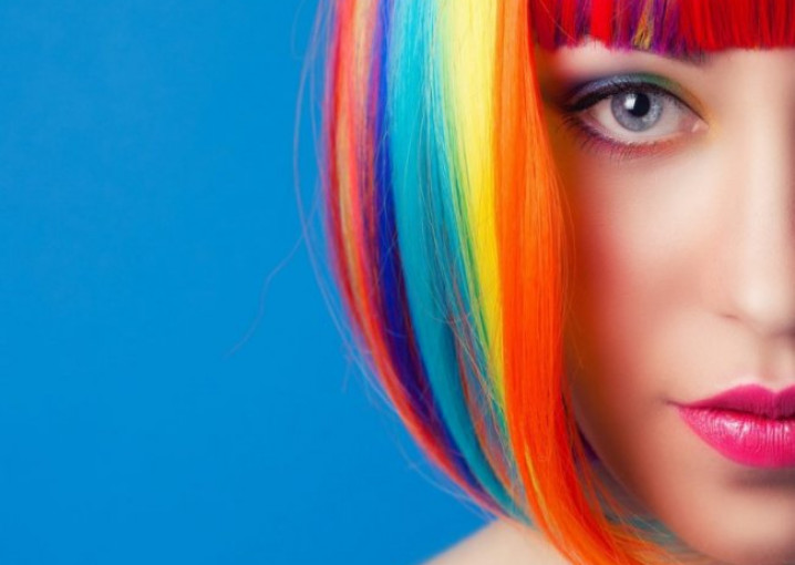 Яркий мир цвета – особенности окрашивания волос пигментами прямого действия